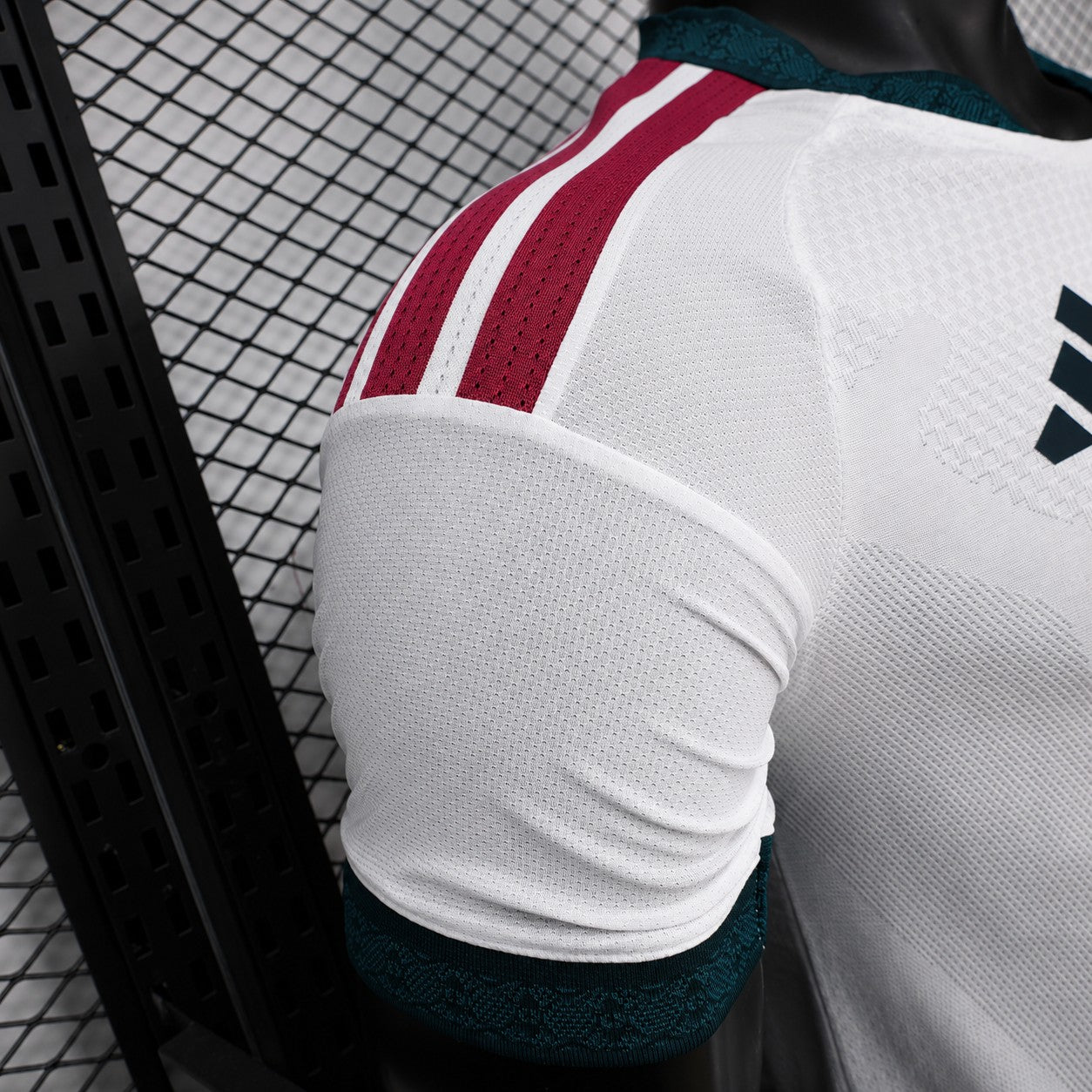 Jersey Real Madrid Local 2026/27 – Versión Fan - Manga Corta