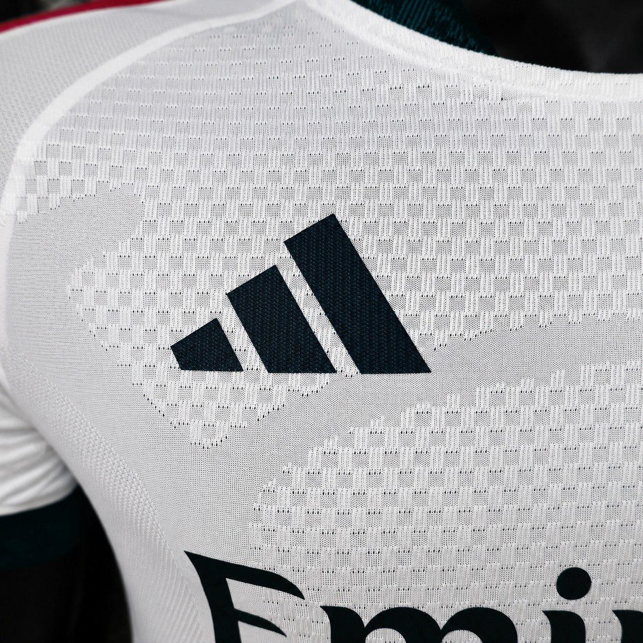 Jersey Real Madrid Local 2026/27 – Versión Fan - Manga Corta