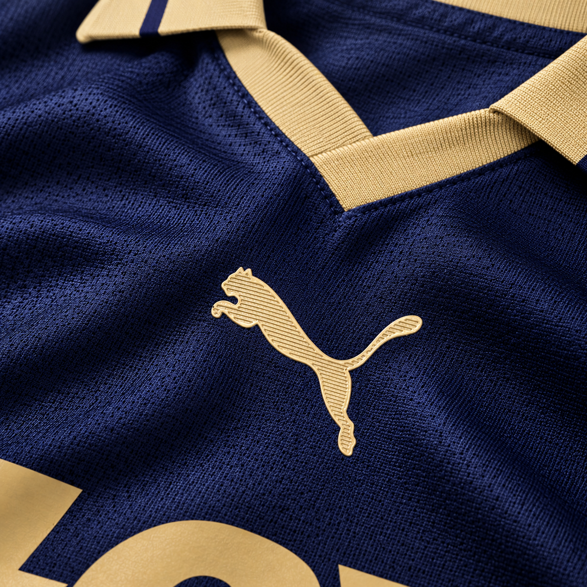 Pumas Local 26/27